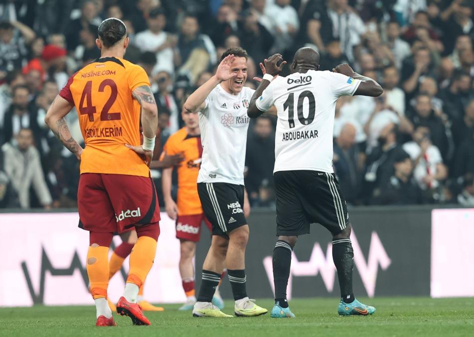 ÖNCE GOL YEMEMEK LAZIM Levent Tüzemen Okan Buruk Gomis olayını