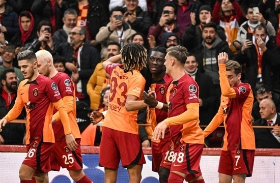 Galatasaray Yenilmezlik Serisini Sürdürdü! - Futbol