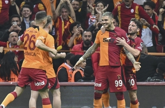 Galatasaray'da 3 eksik - Futbol